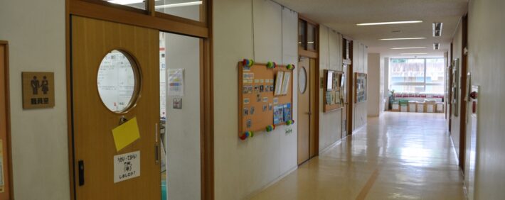 職員室のイメージ